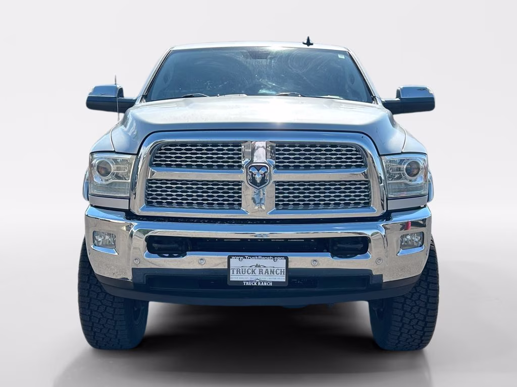 2016 Bright Silver Clearcoat Metallic Ram 3500 Laramie 4X4 Truck