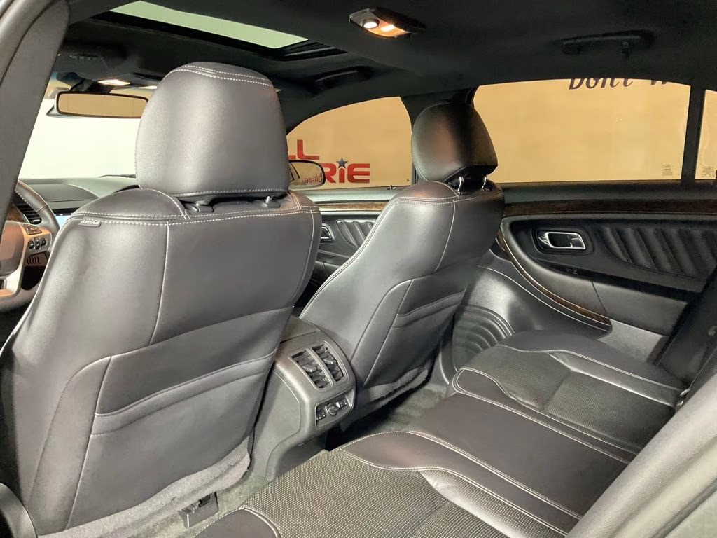 2018 Ingot Silver Ford Taurus Limited FWD Sedan