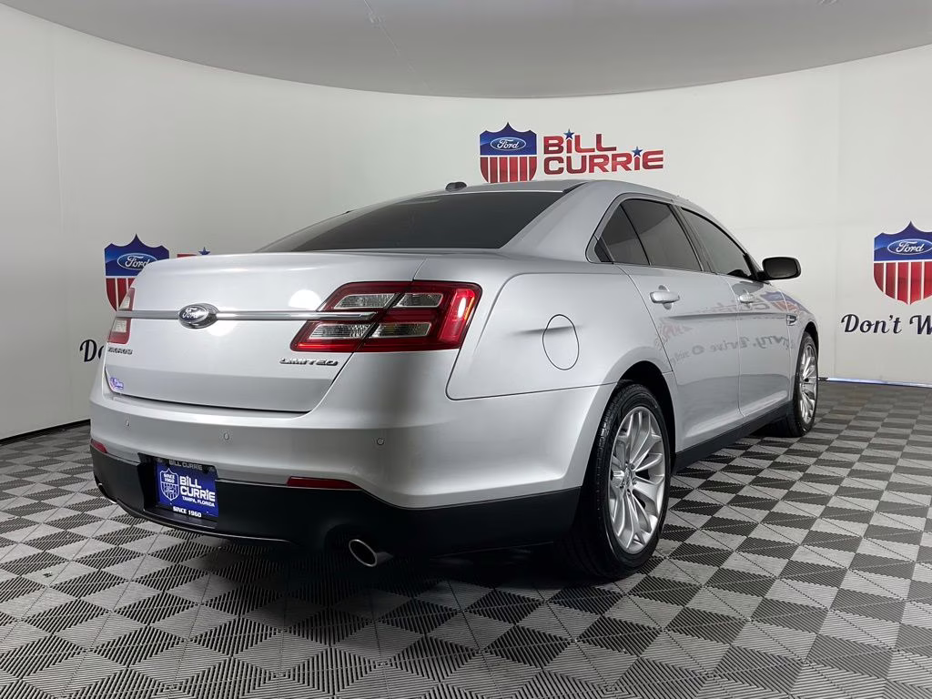 2018 Ingot Silver Ford Taurus Limited FWD Sedan