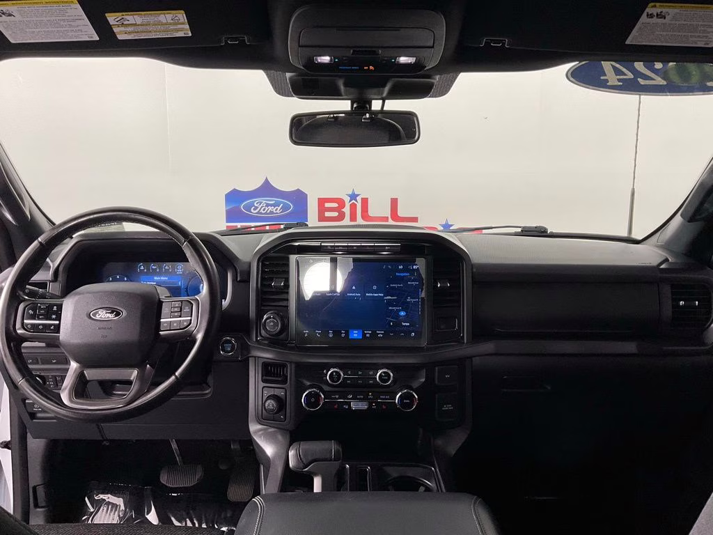2024 Oxford White Ford F-150 XLT 4X4 Truck