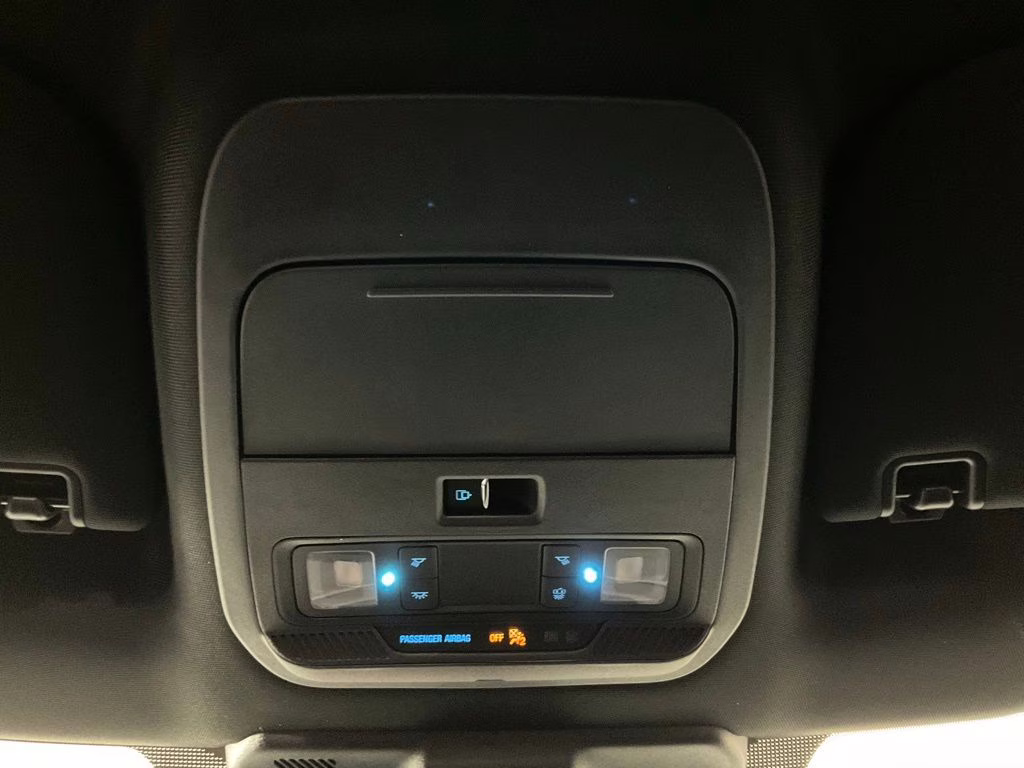 2024 Oxford White Ford F-150 XLT 4X4 Truck