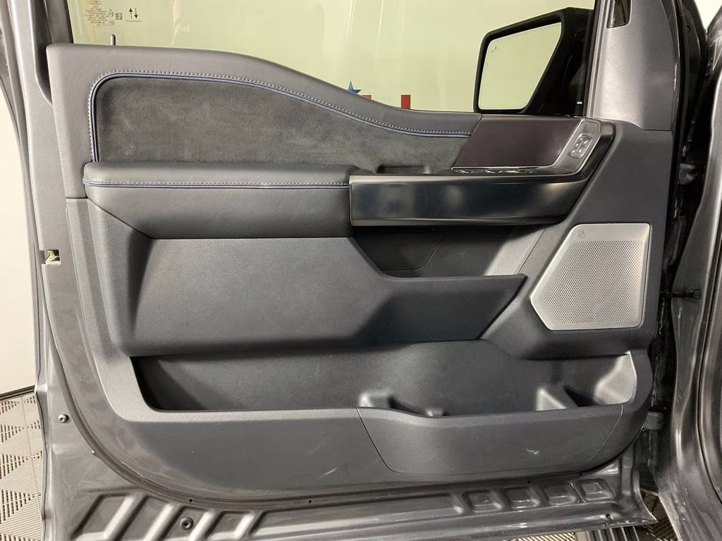 2024 Gray Metallic Ford F-150 Platinum 4X4 Truck