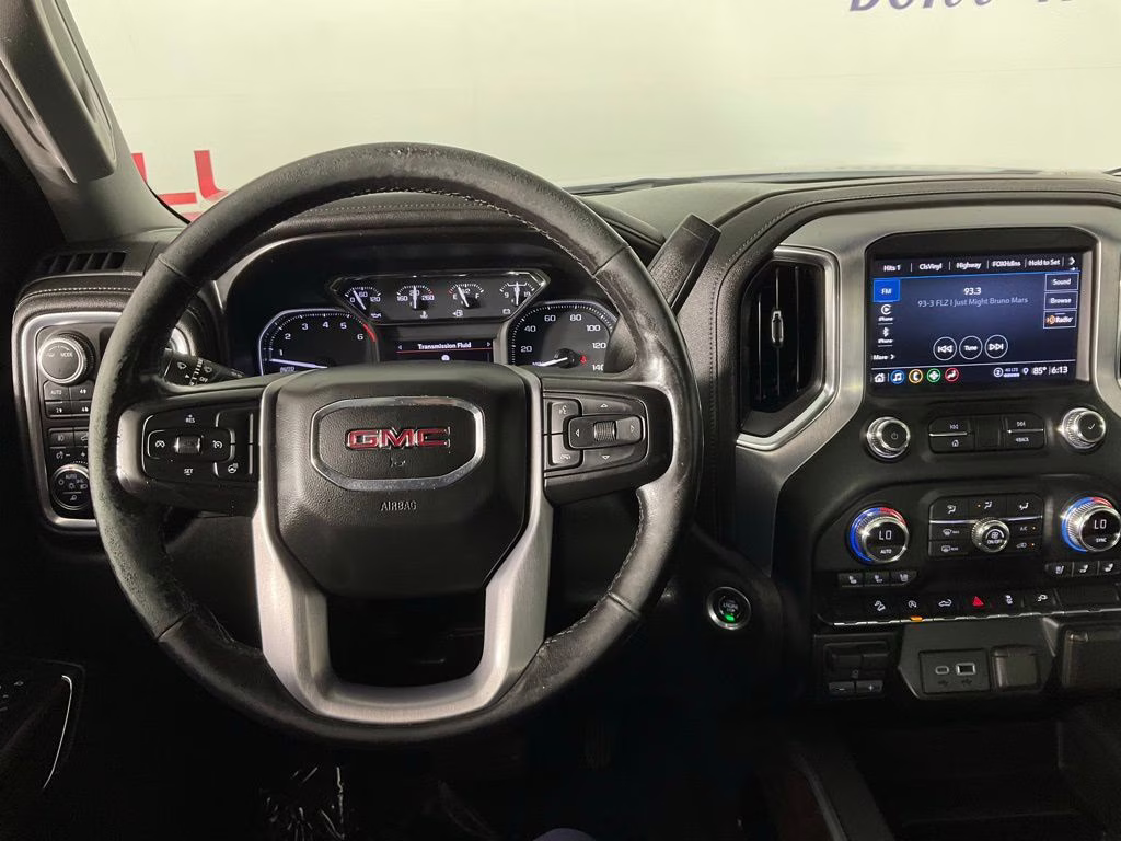 2021 Summit White GMC Sierra 1500 SLT 4X4 Truck