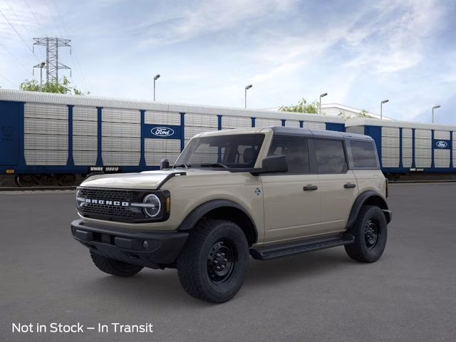 2026 Desert Sand Ford Bronco Outer Banks 4X4 SUV