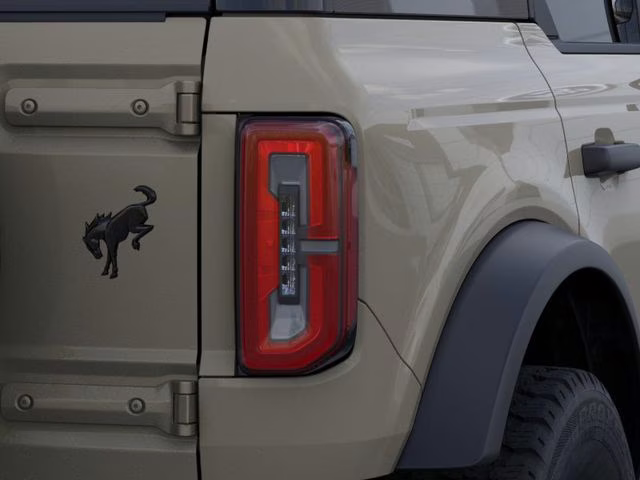 2026 Desert Sand Ford Bronco Outer Banks 4X4 SUV