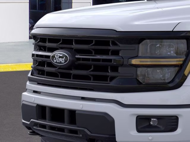2026 Oxford White Ford F-150 XLT 4X4 Truck