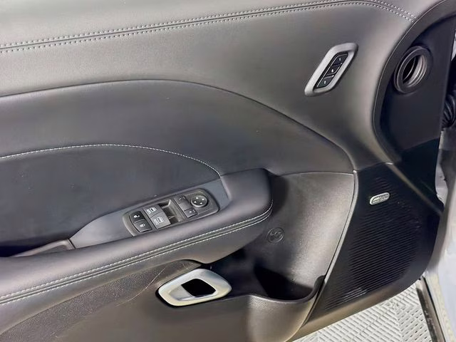 2022 Smoke Dodge Challenger R/T Scat Pack Shaker 392 RWD Coupe