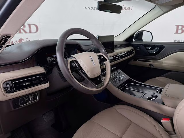2023 Radiance Metallic Lincoln Aviator Reserve RWD SUV