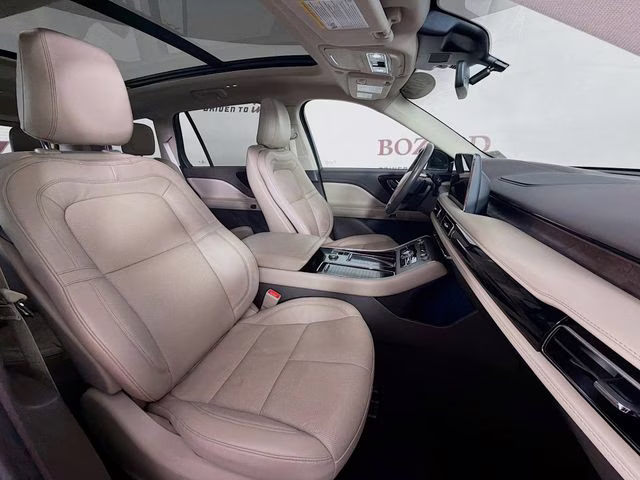 2023 Radiance Metallic Lincoln Aviator Reserve RWD SUV