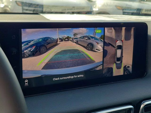 2026 White / Black Nissan Sentra SR FWD Sedan