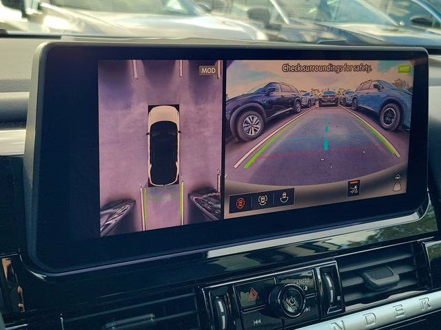 2026 Gun Metallic Nissan Pathfinder SL FWD SUV