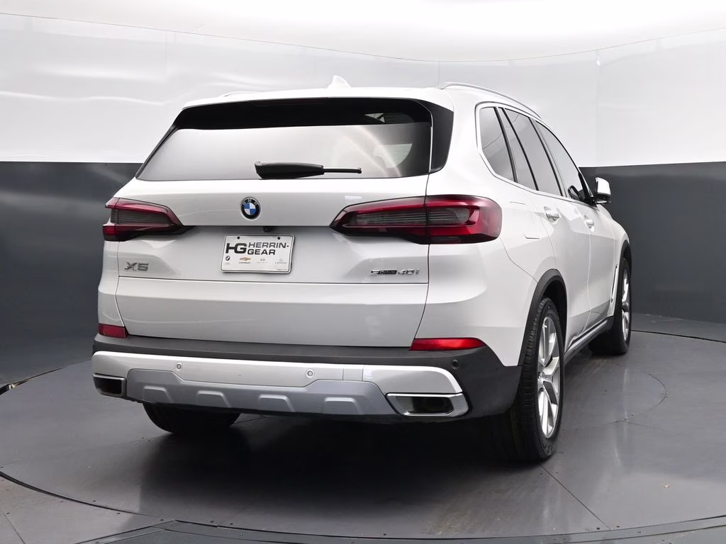 2023 Mineral White Metallic BMW X5 sDrive40i RWD SUV