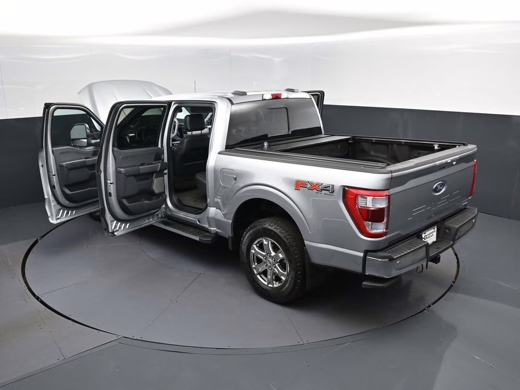 2022 Silver Metallic Ford F-150 Lariat 4X4 Truck