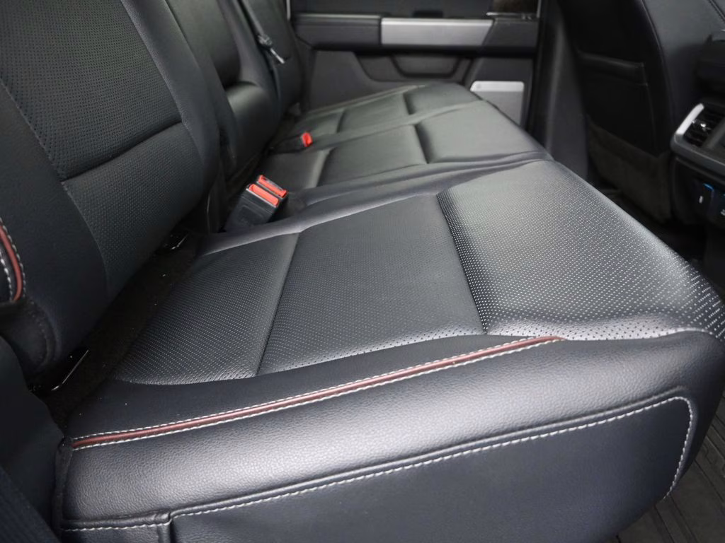 2022 Silver Metallic Ford F-150 Lariat 4X4 Truck