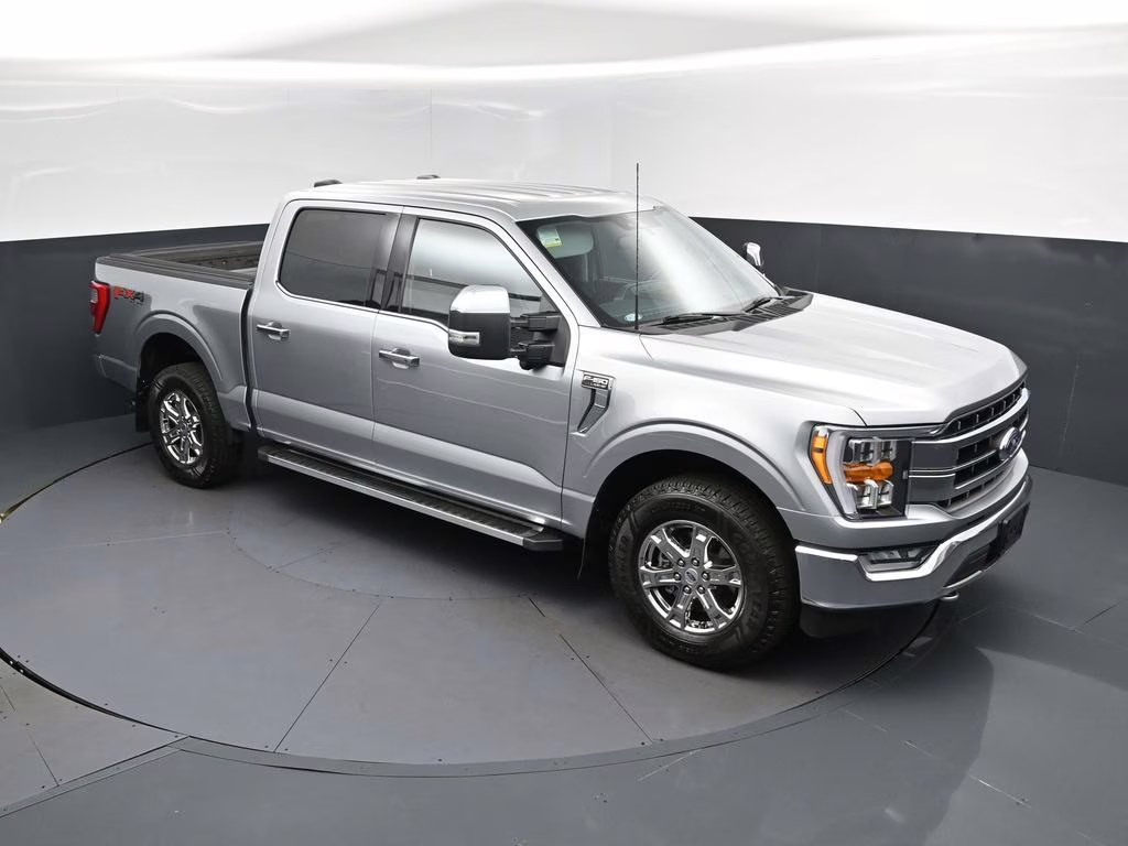 2022 Silver Metallic Ford F-150 Lariat 4X4 Truck