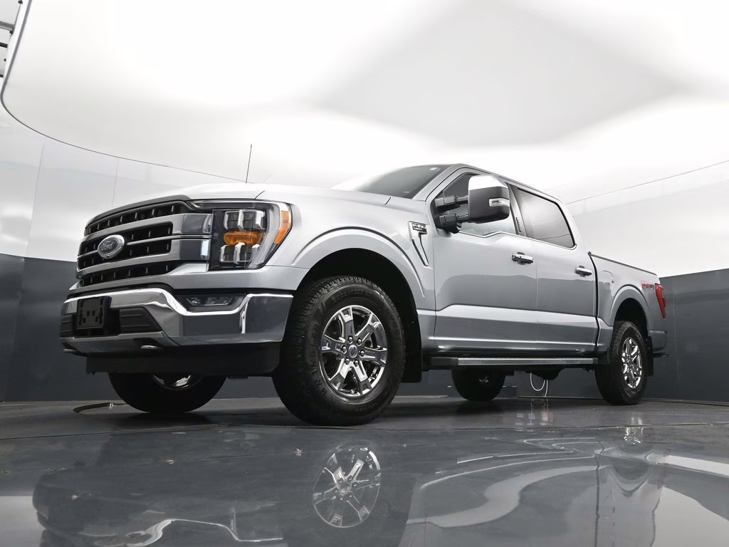 2022 Silver Metallic Ford F-150 Lariat 4X4 Truck