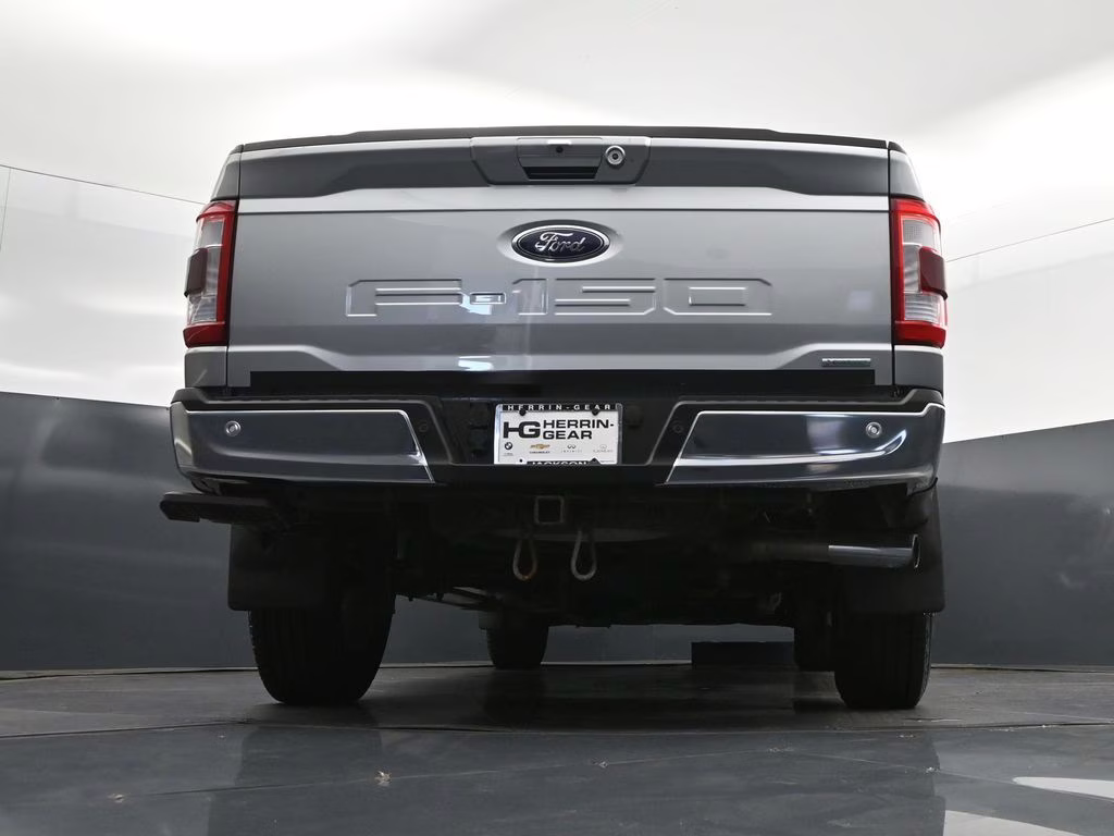 2022 Silver Metallic Ford F-150 Lariat 4X4 Truck
