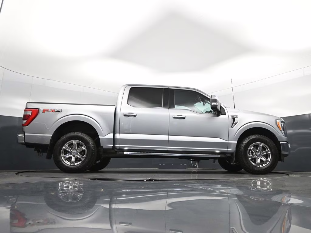 2022 Silver Metallic Ford F-150 Lariat 4X4 Truck