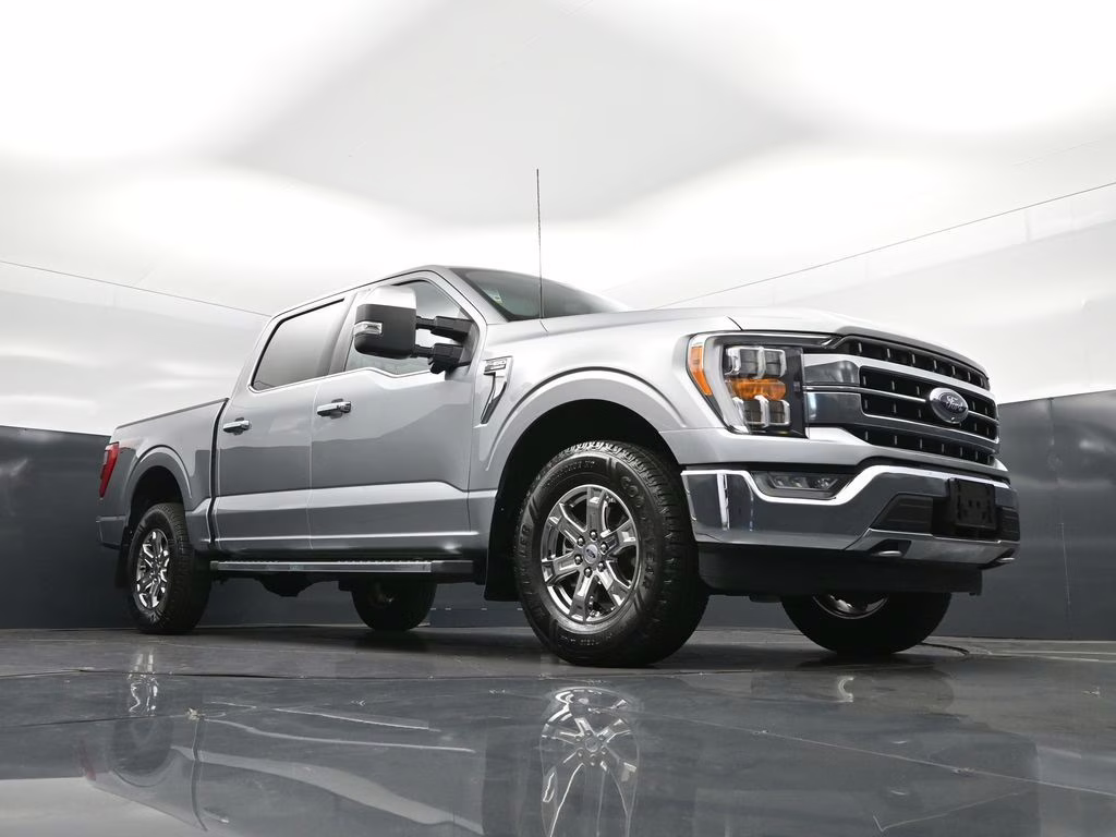 2022 Silver Metallic Ford F-150 Lariat 4X4 Truck
