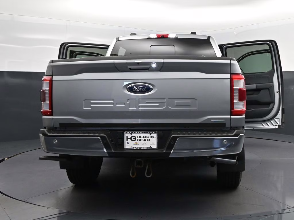 2022 Silver Metallic Ford F-150 Lariat 4X4 Truck