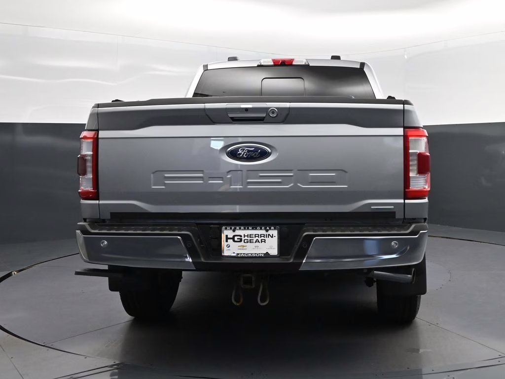 2022 Silver Metallic Ford F-150 Lariat 4X4 Truck