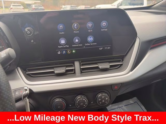 2024 Black Metallic Chevrolet Trax 1RS FWD SUV