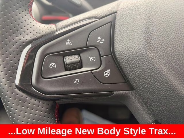 2024 Black Metallic Chevrolet Trax 1RS FWD SUV