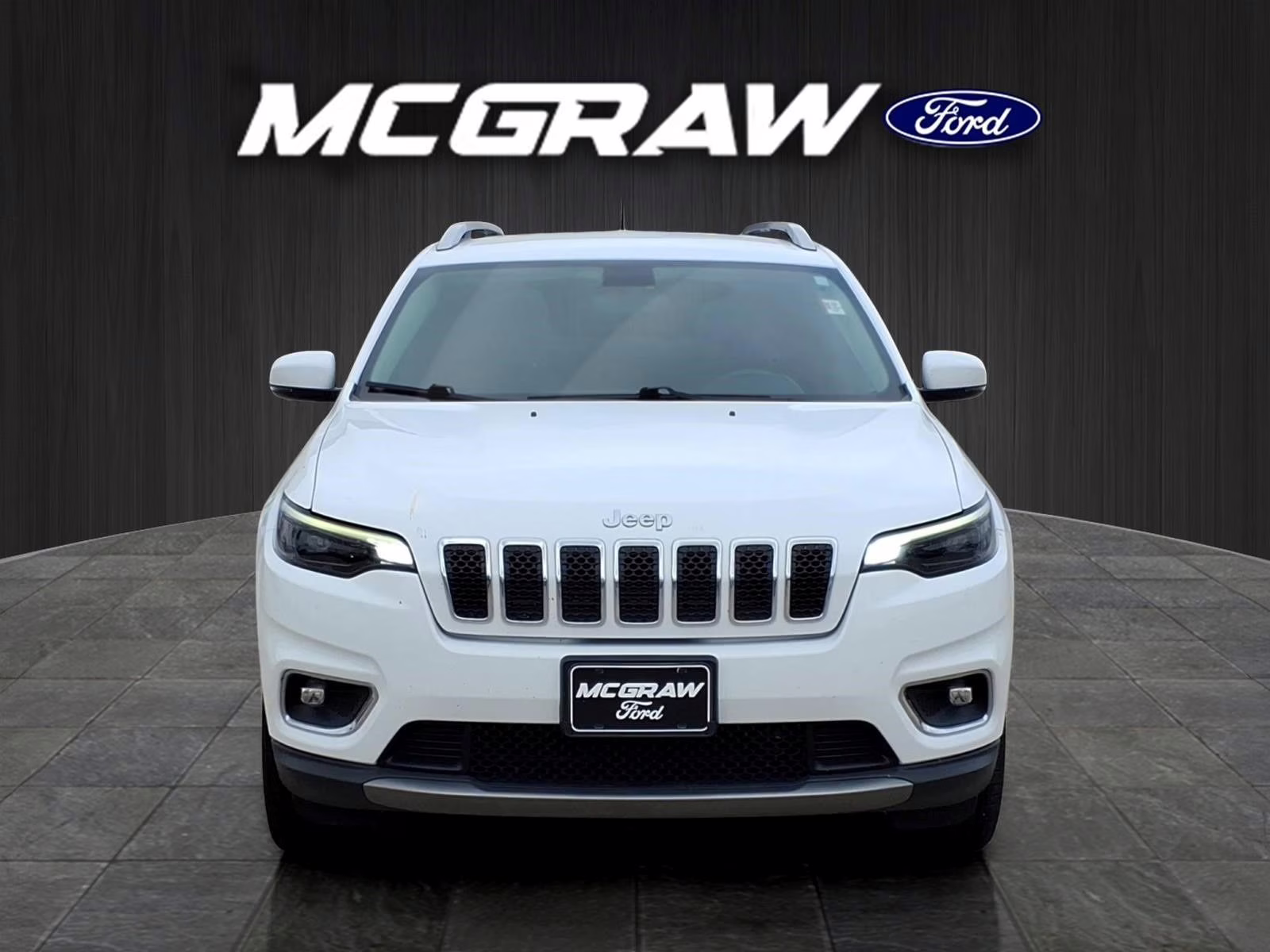 2020 Bright White Clearcoat Jeep Cherokee Limited 4X4 SUV