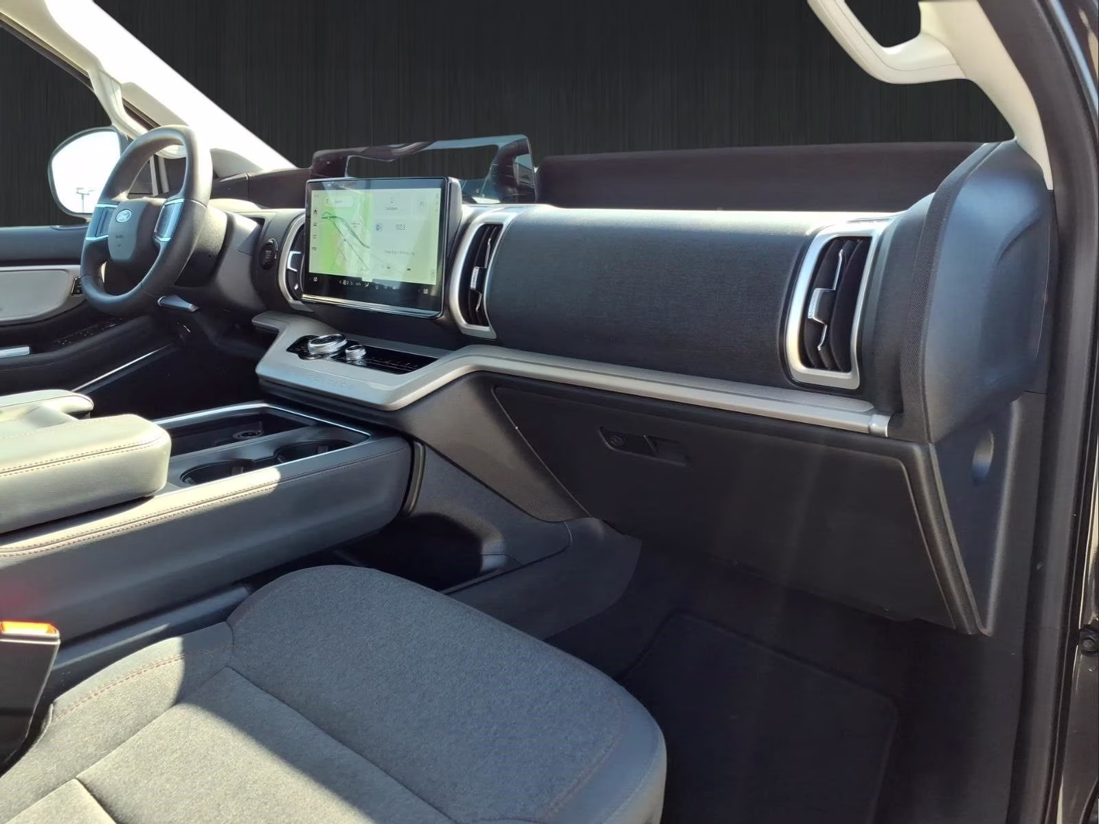 2025 Gray Metallic Ford Expedition Active 4X4 SUV