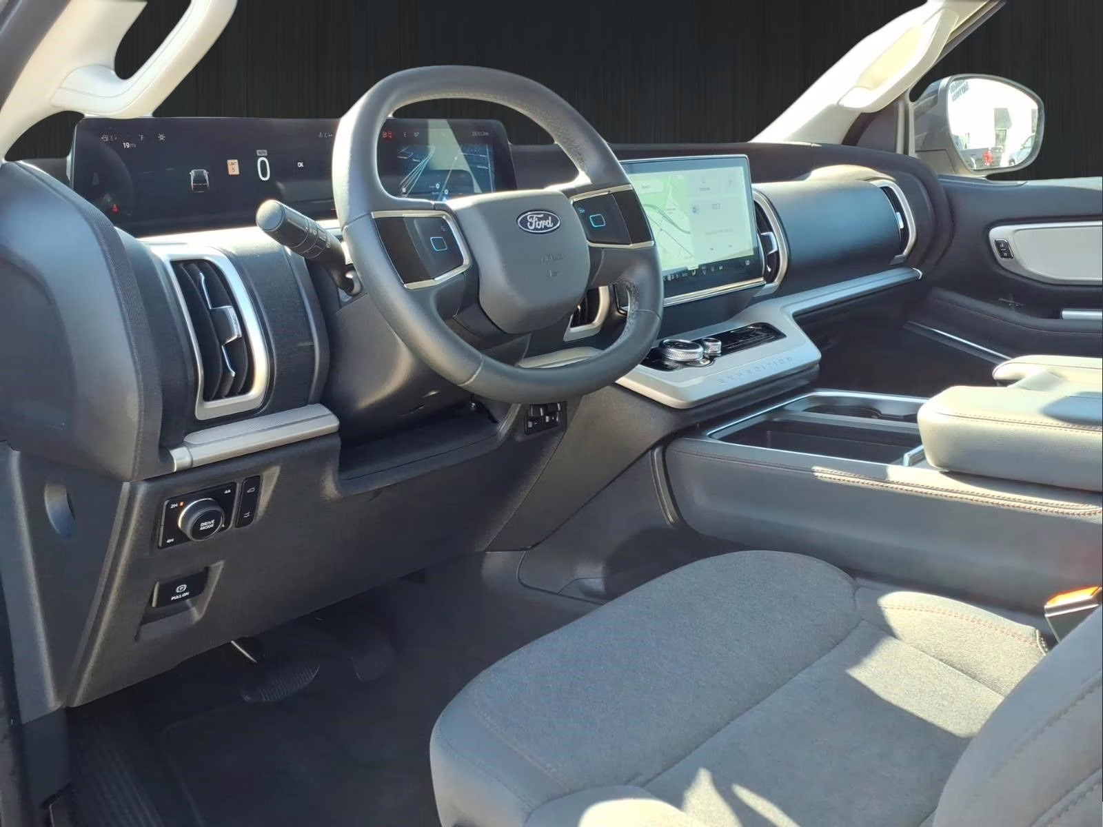 2025 Gray Metallic Ford Expedition Active 4X4 SUV