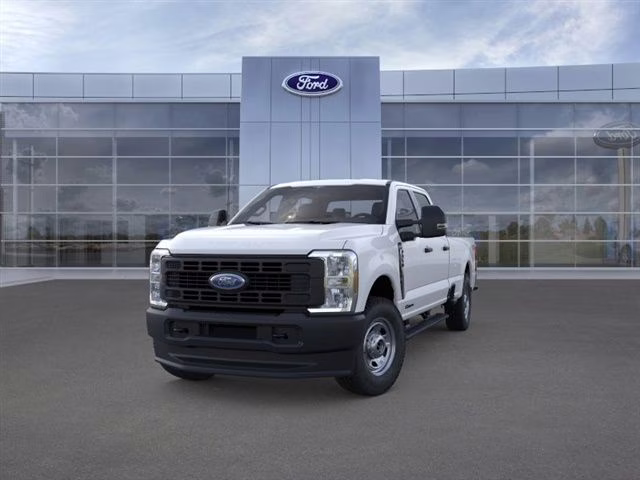 2026 Oxford White Ford Super Duty F-350 SRW XL 4X4 Truck