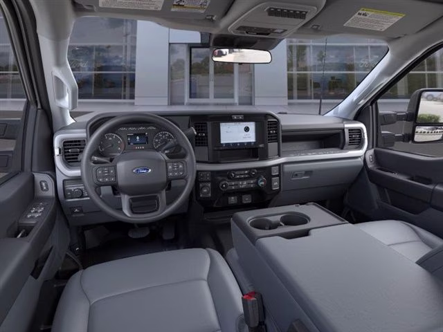 2026 Oxford White Ford Super Duty F-350 SRW XL 4X4 Truck