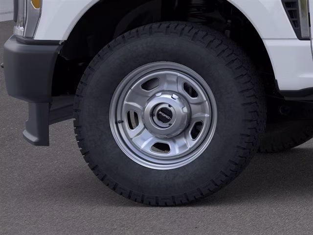 2026 Oxford White Ford Super Duty F-350 SRW XL 4X4 Truck