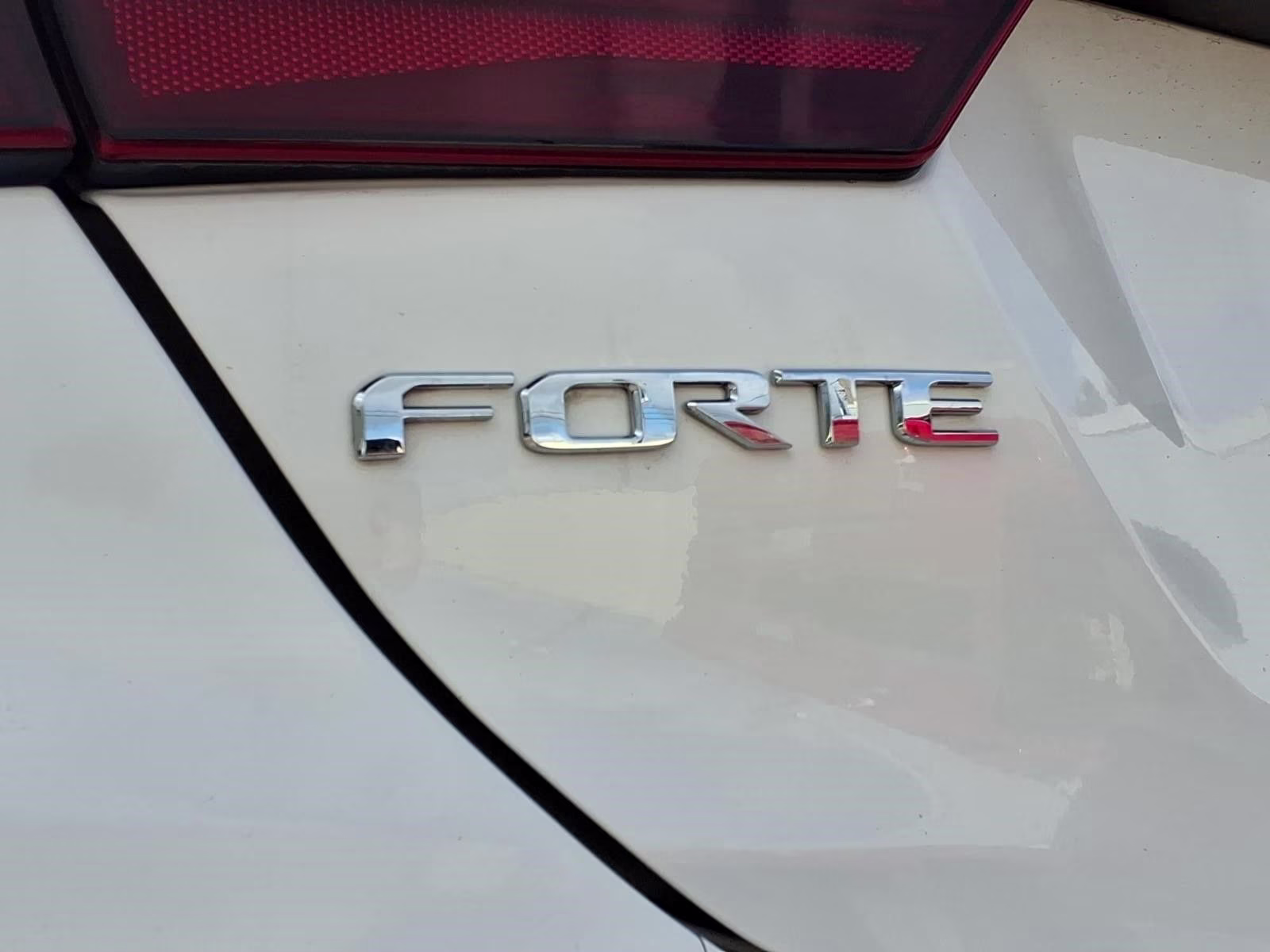 2019 Clear White Kia Forte S FWD Sedan