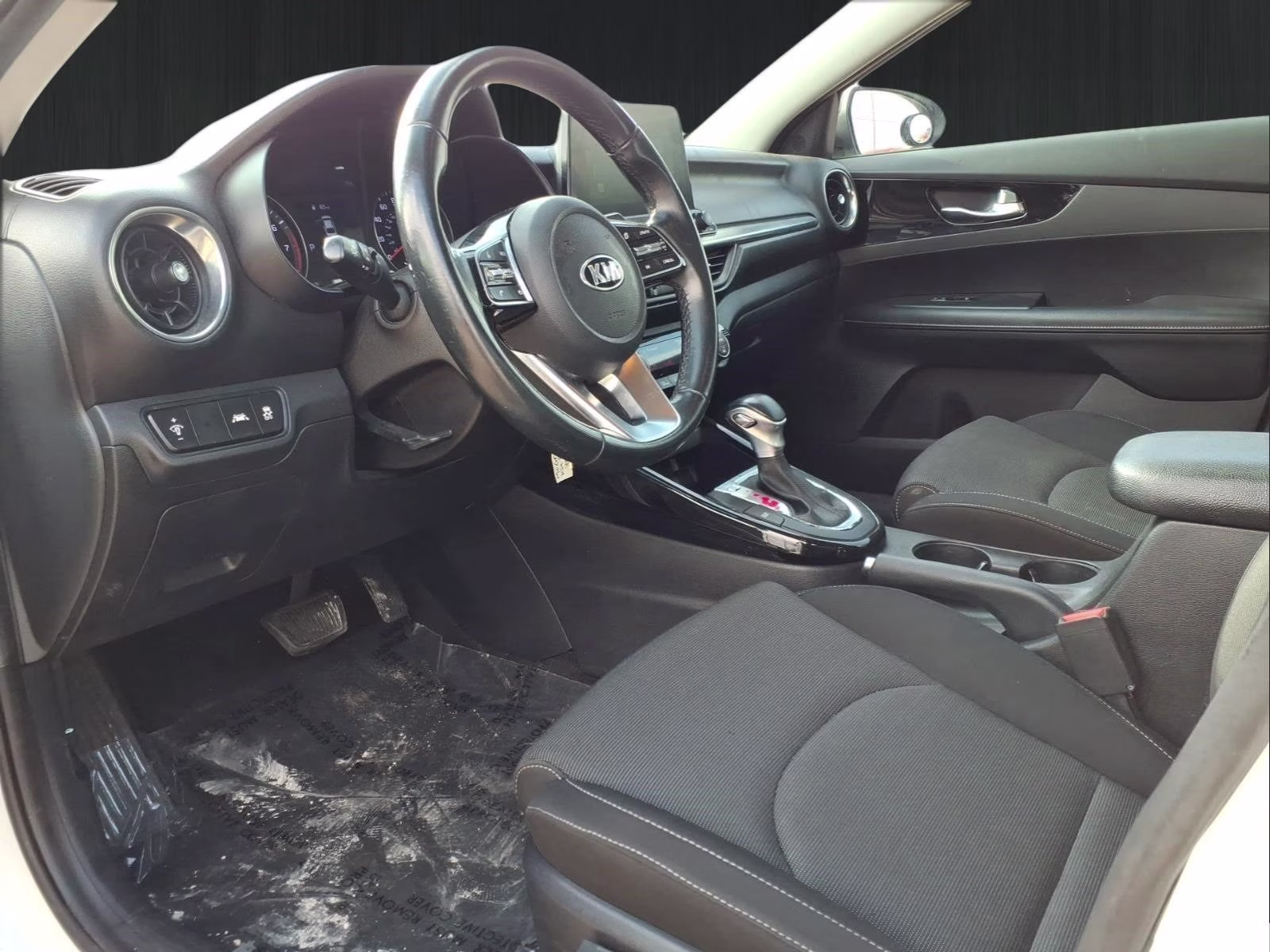 2019 Clear White Kia Forte S FWD Sedan