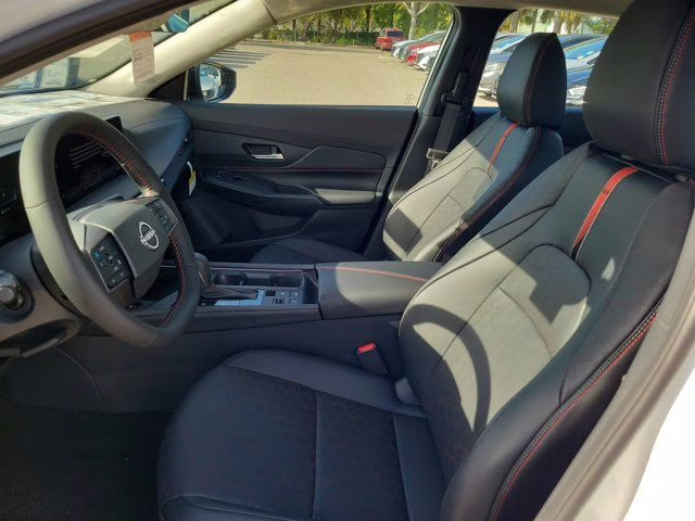 2026 Aspen White/Super Black Nissan Sentra SR FWD Sedan