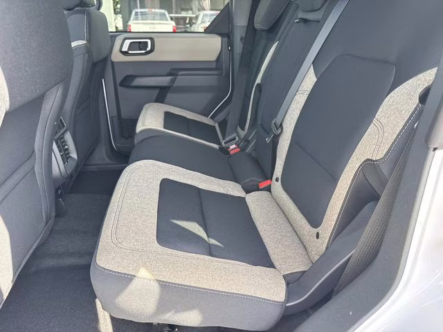 2026 Oxford White Ford Bronco Big Bend 4X4 SUV