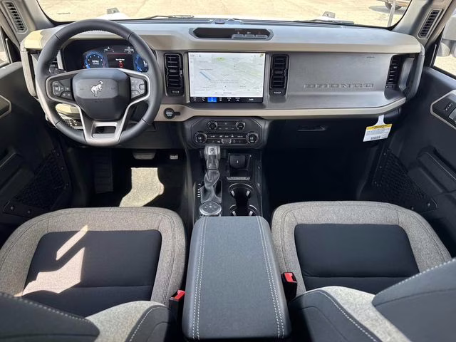 2026 Oxford White Ford Bronco Big Bend 4X4 SUV