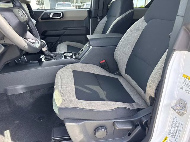 2026 Oxford White Ford Bronco Big Bend 4X4 SUV