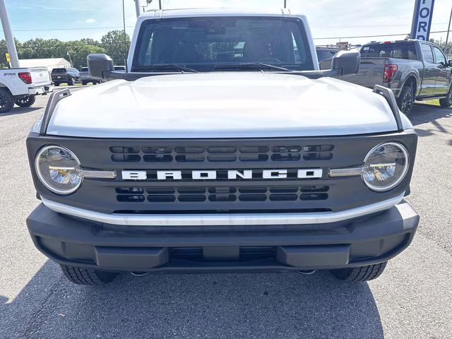 2026 Oxford White Ford Bronco Big Bend 4X4 SUV
