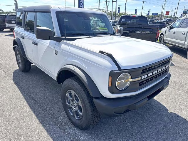 2026 Oxford White Ford Bronco Big Bend 4X4 SUV