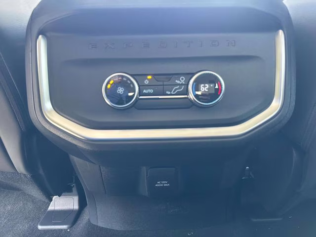 2026 Oxford White Ford Expedition Active RWD SUV