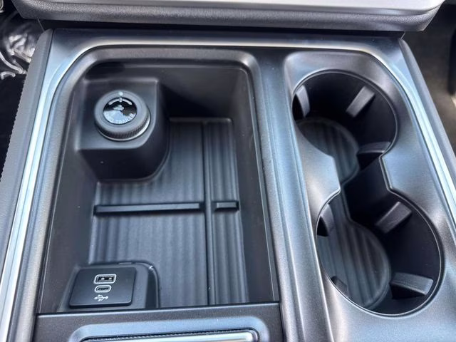 2026 Oxford White Ford Expedition Active RWD SUV