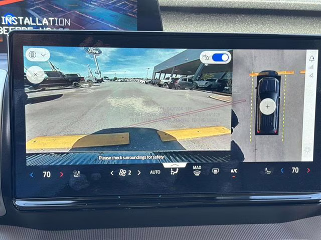 2026 Oxford White Ford Expedition Active RWD SUV