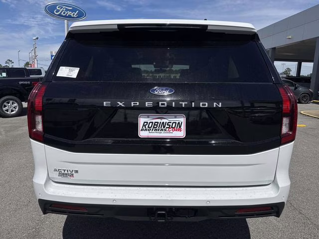 2026 Oxford White Ford Expedition Active RWD SUV
