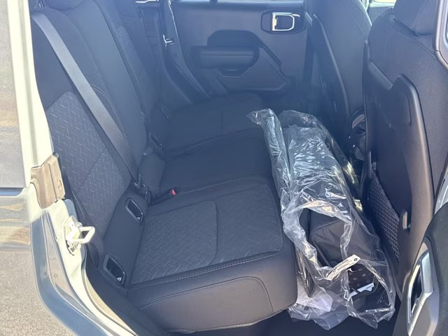 2026 Anvil Clearcoat Jeep Gladiator Mojave 4X4 Truck