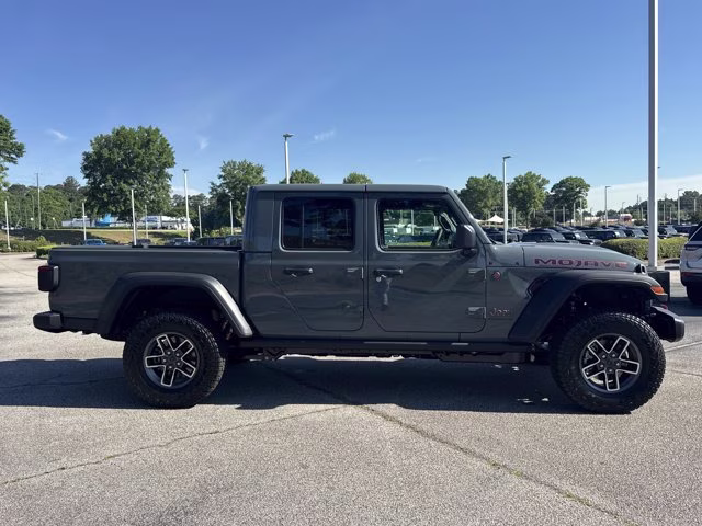 2026 Anvil Clearcoat Jeep Gladiator Mojave 4X4 Truck