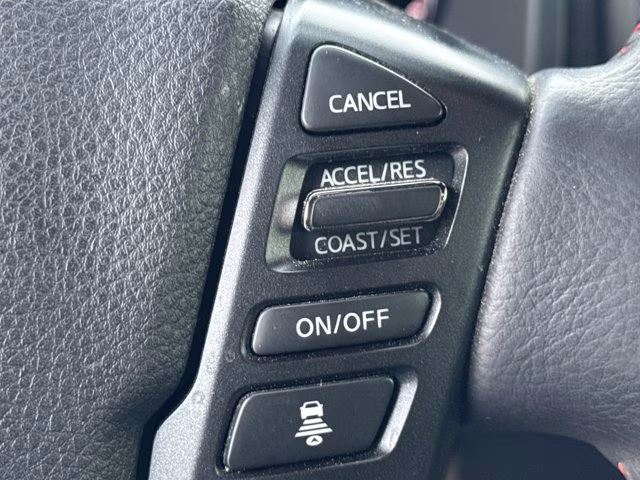 2023 Glacier White Nissan Titan PRO-4X 4X4 Truck