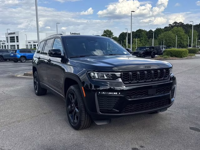 2026 Diamond Black Crystal Pearlcoat Jeep Grand Cherokee L Limited 4X4 SUV