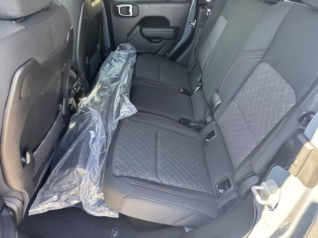 2026 Anvil Clearcoat Jeep Gladiator Mojave 4X4 Truck